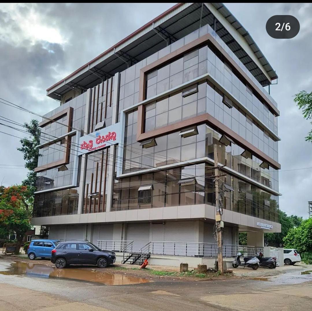 Mythri Residency Hotel Hubli Exterior foto